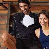7861229408472